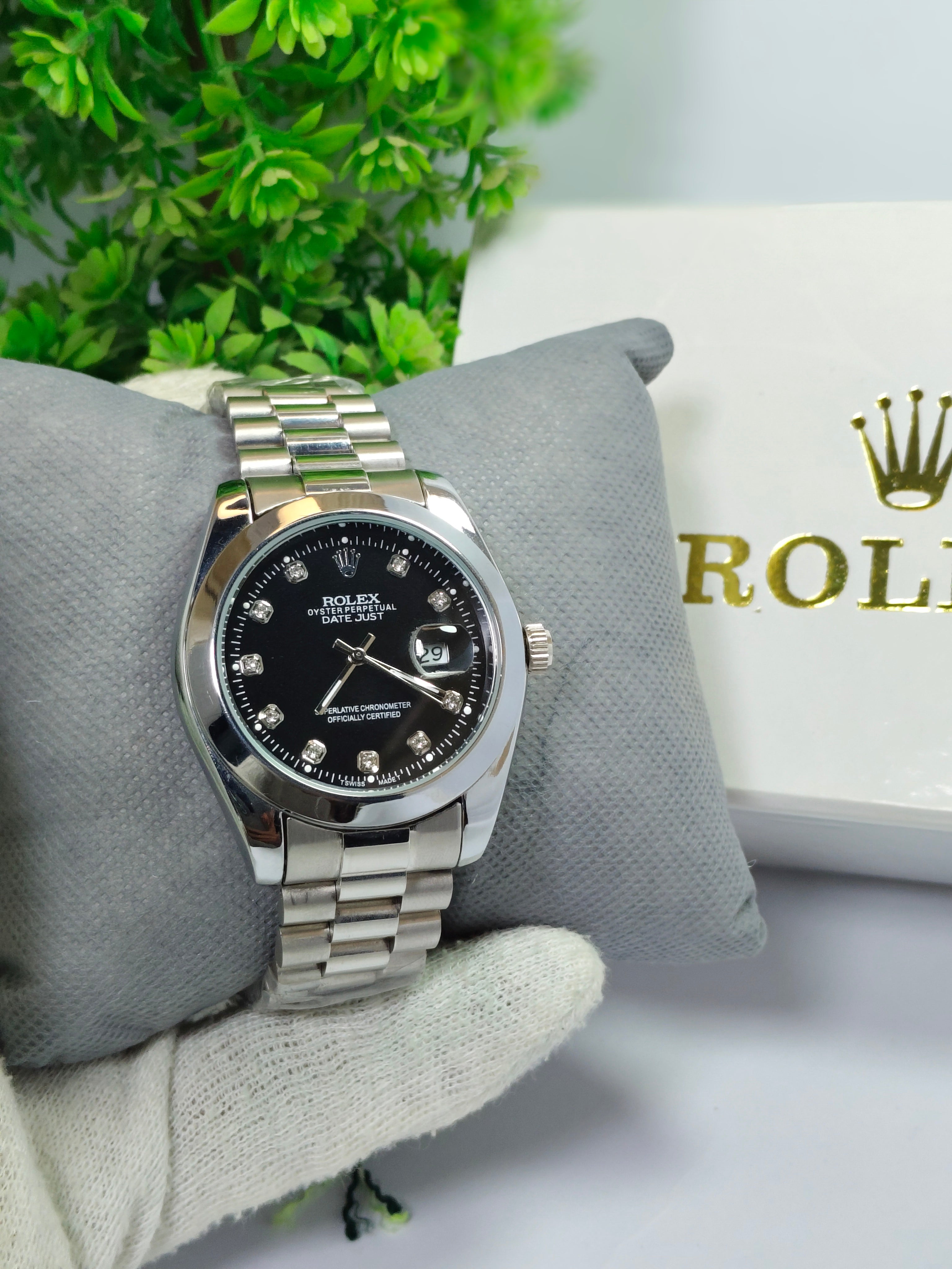 Rolex semiautomatic Datejust Black Dial with Diamond Hour Markers